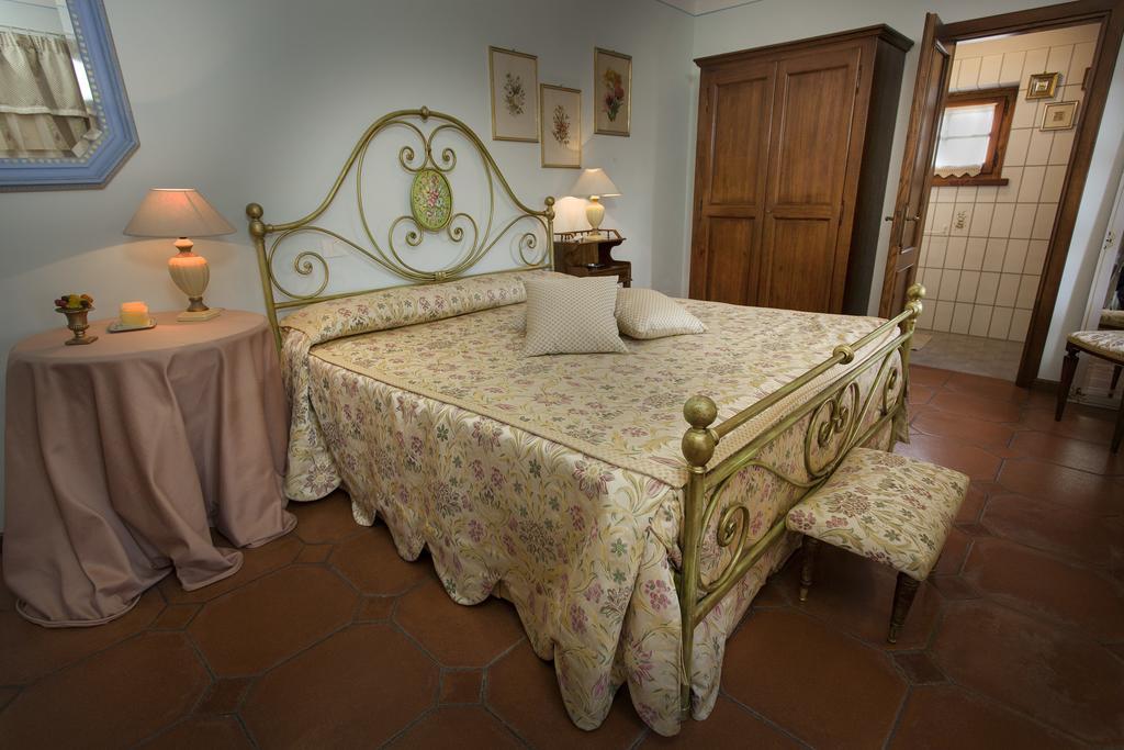 קורטונה Villa San Biagio חדר תמונה