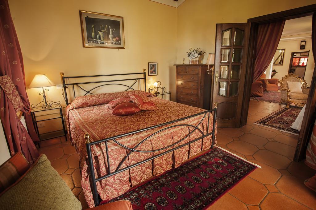 קורטונה Villa San Biagio חדר תמונה